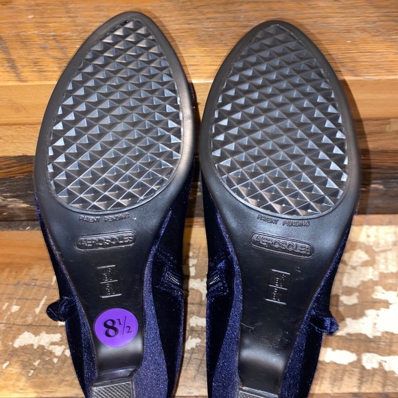 Aerosoles Heelrest Navy Faux Suede Heeled Ankle Bootie Size 8.6 - Picture 6 of 7